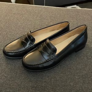 Jack Rogers black penny loafers flats sz 8.5
